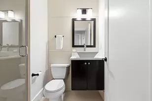 12 Mohawk St, Boston, MA 02127 - Photo 20