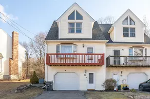 26 Mahogany Run, Leominster, MA 01453 - Photo 2