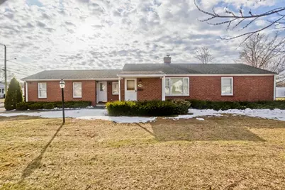 309 Island Pond Rd, Springfield, MA 01118 - Photo 2