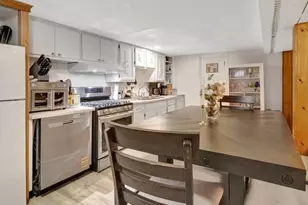 222 Walnut St, Saugus, MA 01906 - Photo 18