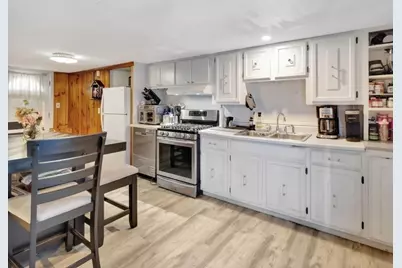 222 Walnut St, Saugus, MA 01906 - Photo 20
