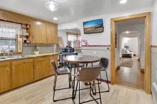 222 Walnut St, Saugus, MA 01906 - Photo 16