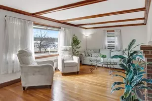 222 Walnut St, Saugus, MA 01906 - Photo 10