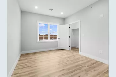 889-895 Grinnell St. #2, Fall River, MA 02721 - Photo 28