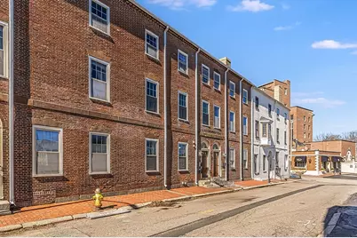 8 Union St #1, Salem, MA 01970 - Photo 12