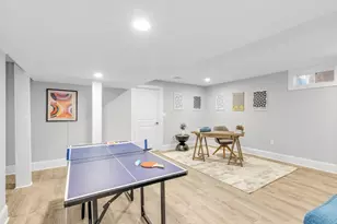 17 June St, Boston, MA 02131 - Photo 12