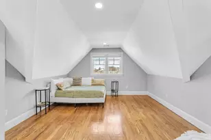 17 June St, Boston, MA 02131 - Photo 26