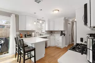 260 West St, Quincy, MA 02169 - Photo 6