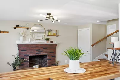 27 Garfield Ave, Saugus, MA 01906 - Photo 12