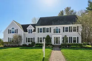 11 Thaxton Rd, Beverly, MA 01915 - Photo 2