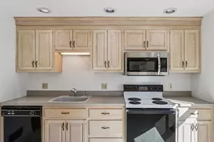 11 Thaxton Rd, Beverly, MA 01915 - Photo 30