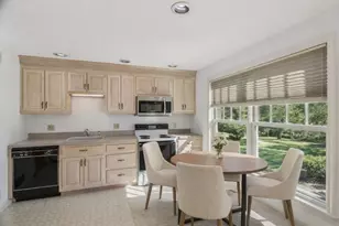 11 Thaxton Rd, Beverly, MA 01915 - Photo 4