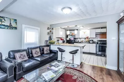 42-44 Columbia St, Malden, MA 02148 - Photo 4