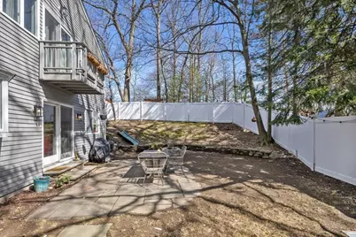 25 Clearwater Rd, Brookline, MA 02467 - Photo 34