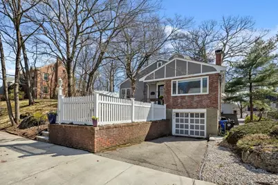25 Clearwater Rd, Brookline, MA 02467 - Photo 1