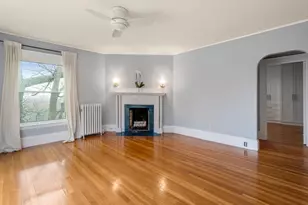 12 Bigelow Cir, Boston, MA 02135 - Photo 8