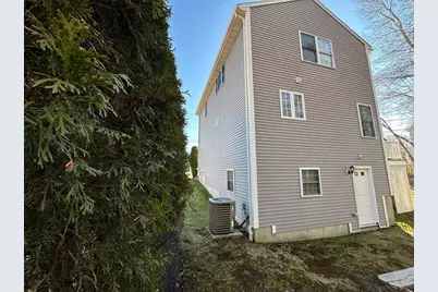 1007 Mount Pleasant St, New Bedford, MA 02745 - Photo 26