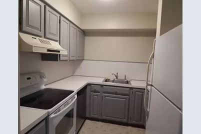 340 Sunderland Rd #36G, Worcester, MA 01604 - Photo 6