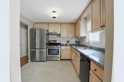 99 Goulding Street, Holliston, MA 01746 - Photo 10