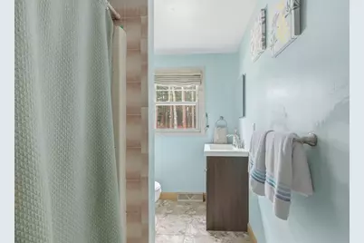 10 Wapping Rd, Kingston, MA 02364 - Photo 6