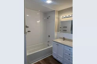 113 Union St #2, Bridgewater, MA 02324 - Photo 4