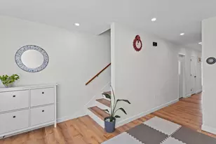 5257 Washington St, Boston, MA 02132 - Photo 4
