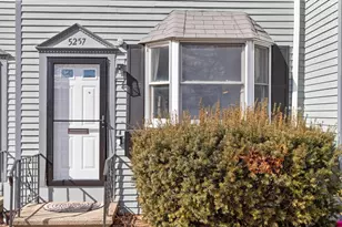 5257 Washington St, Boston, MA 02132 - Photo 24