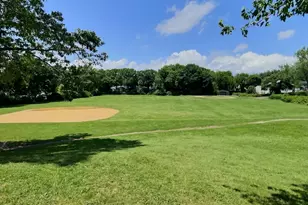 5257 Washington St, Boston, MA 02132 - Photo 26