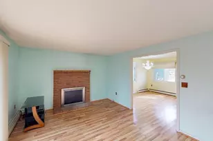 127 Cortland Cir, Leominster, MA 01453 - Photo 10