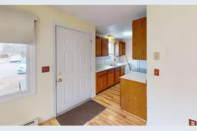 127 Cortland Circle #127, Leominster, MA 01453 - Photo 2