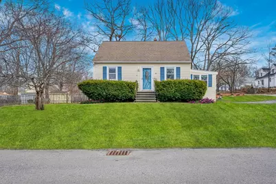 18 Fox Hill Rd, Billerica, MA 01821 - Photo 1