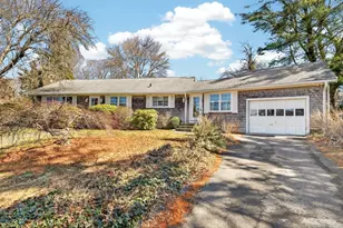 788 Dartmouth St, Dartmouth, MA 02748 - Photo 2