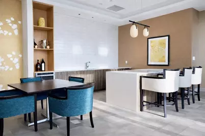 80 Fenwood Rd #706, Boston, MA 02115 - Photo 18