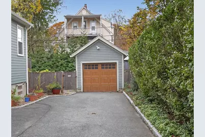 92 Roslindale Ave, Boston, MA 02131 - Photo 26