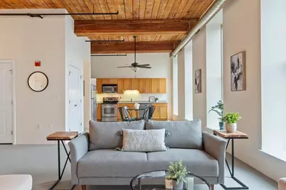 35 Riverwalk Way #R103, Lowell, MA 01854 - Photo 2