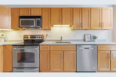 35 Riverwalk Way #R103, Lowell, MA 01854 - Photo 14