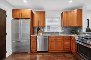 51 Vale St, Boston, MA 02119 - Photo 10