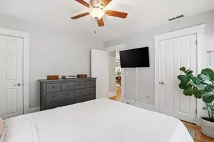 34 Bradford Rd, Watertown, MA 02472 - Photo 18