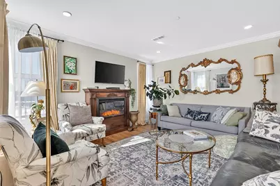 1721 Centre St #402, Boston, MA 02132 - Photo 10