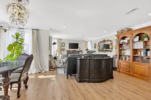 1721 Centre St, Boston, MA 02132 - Photo 2