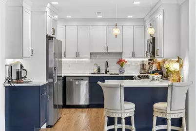 1721 Centre St #402, Boston, MA 02132 - Photo 14