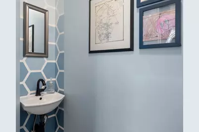 103 Orange Street, Reading, MA 01867 - Photo 18