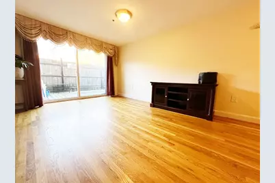 1415 Commonwealth Ave #102, Boston, MA 02135 - Photo 4