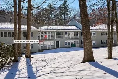 204 Countryside #204, Greenfield, MA 01301 - Photo 2