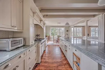 123 Sargent St, Newton, MA 02458 - Photo 6