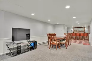 10 Gately Dr, Woburn, MA 01801 - Photo 18