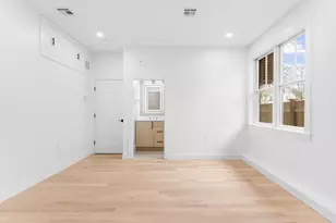 143 Tremont St, Boston, MA 02135 - Photo 26