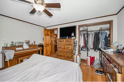 81 Fourth Avenue, Lowell, MA 01854 - Photo 14