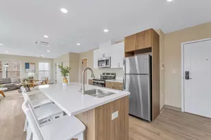 375 Cummins Hwy, Boston, MA 02131 - Photo 2