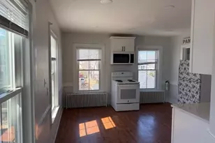 20 Fremont St, Plymouth, MA 02360 - Photo 6